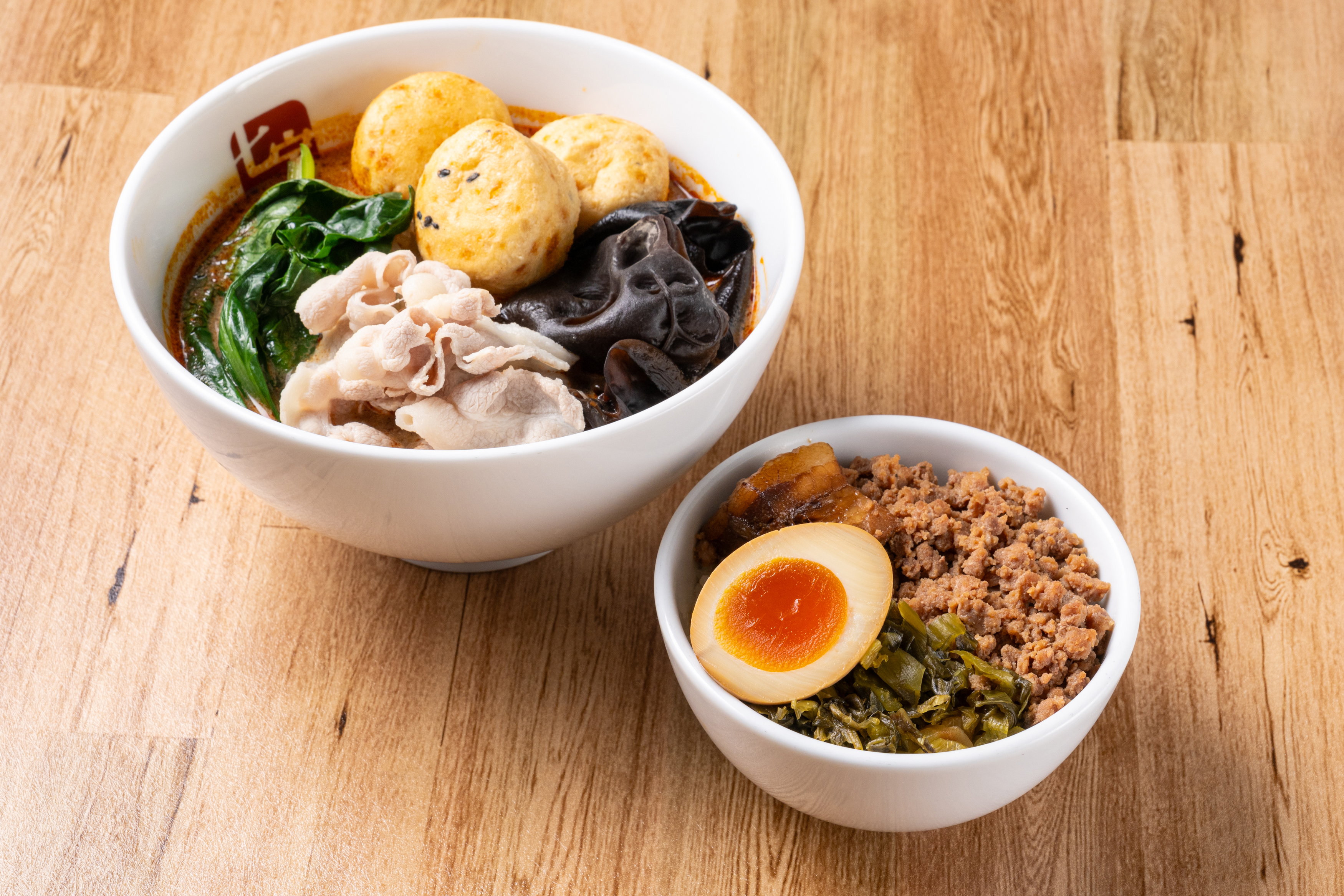 七宝麻辣湯 日替わりスープ春雨+ミニ魯肉飯