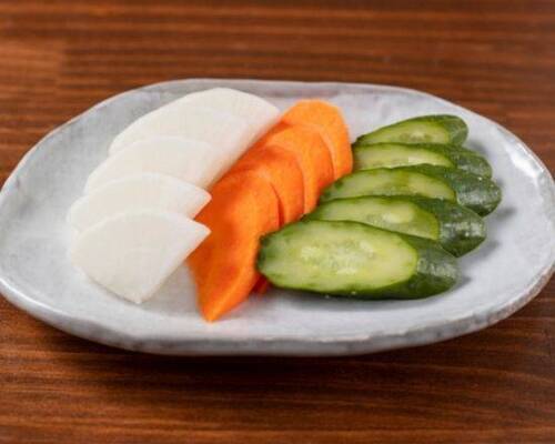 もつ焼きばん 自家製ぬか漬け盛り