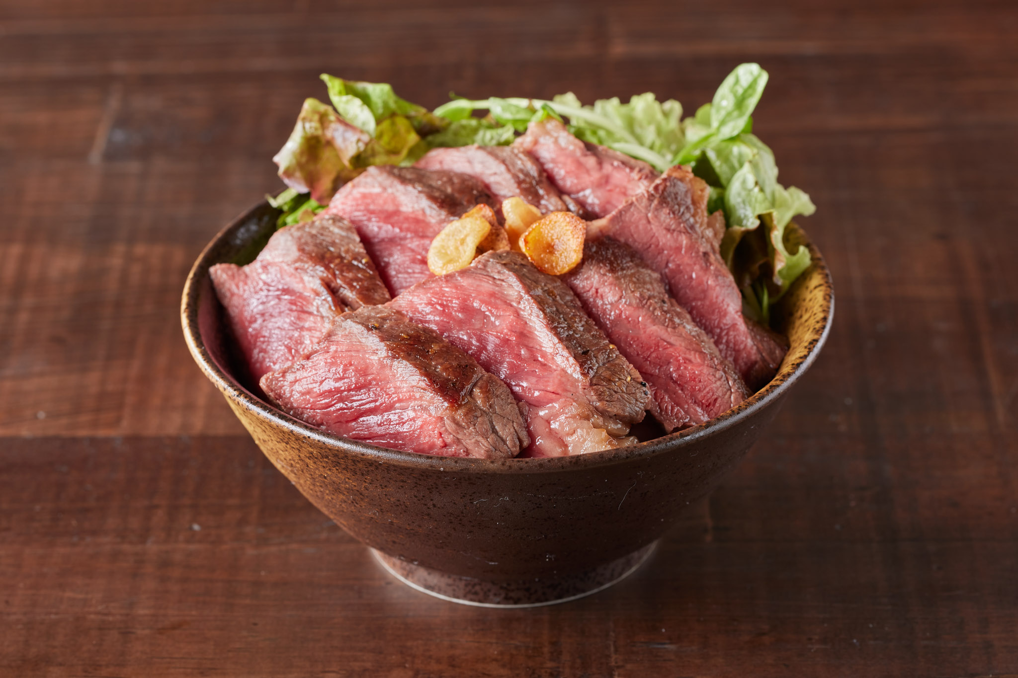 肉テロ!肉たらしくてぎゅう リブロースステーキ丼(100g)Rib Steak Bowl