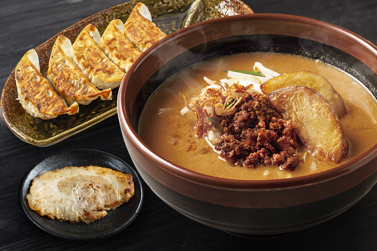 麺場 田所商店人気No.3 北海道味噌らーめん+炙りチャーシュー1枚+餃子