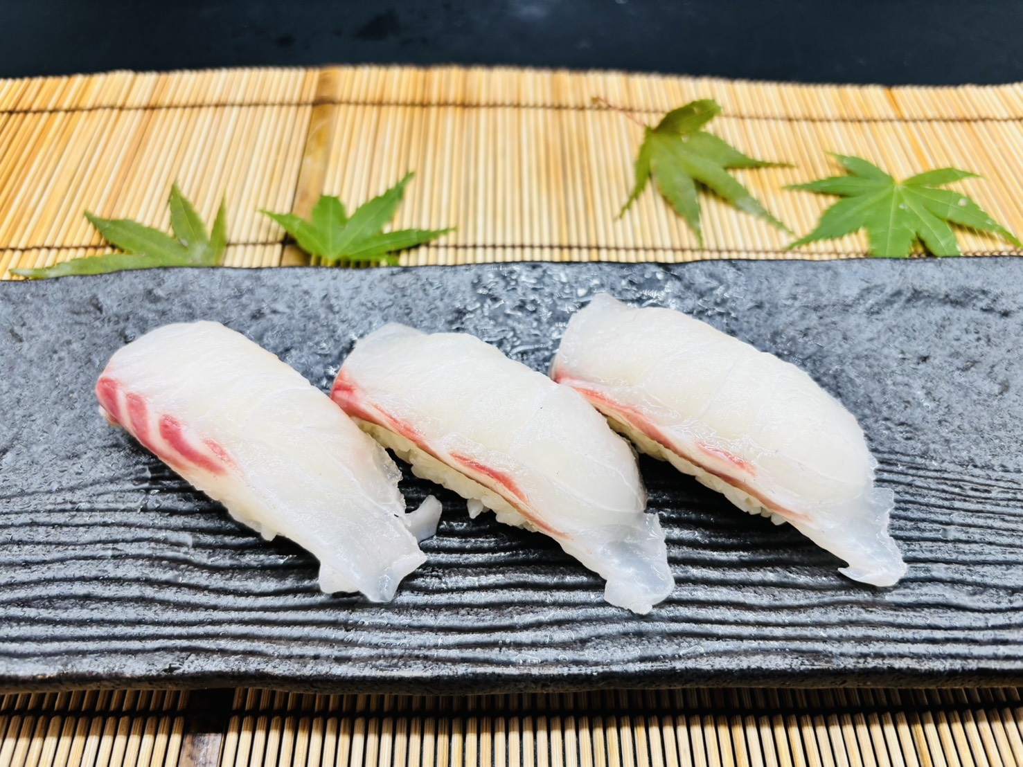がんこ 鯛にぎり3貫 3 pieces of sea bream nigiri