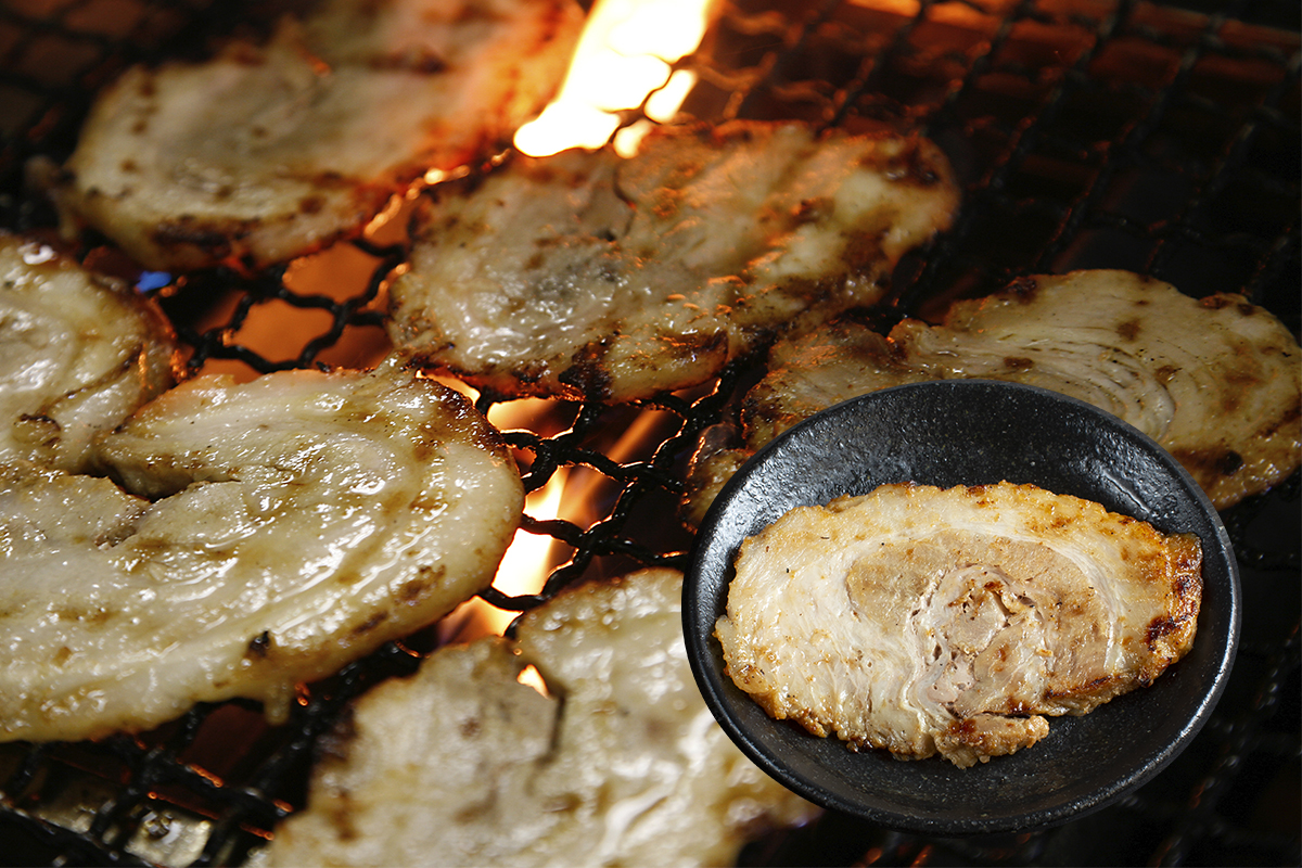 麺場 田所商店人気No.2 味噌漬け炙りチャーシュー1枚
