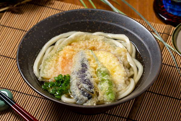 山下本気うどん人気No.2 野菜天うどん Vegetable Tempura Udon Noodles