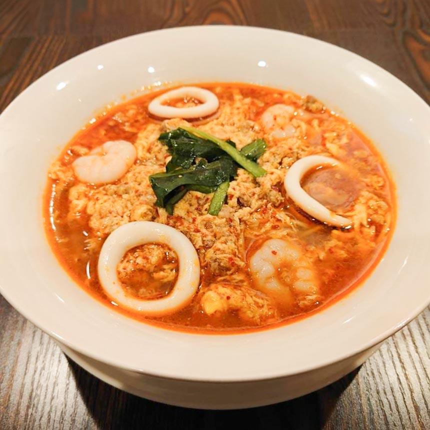 シーフード辛麺