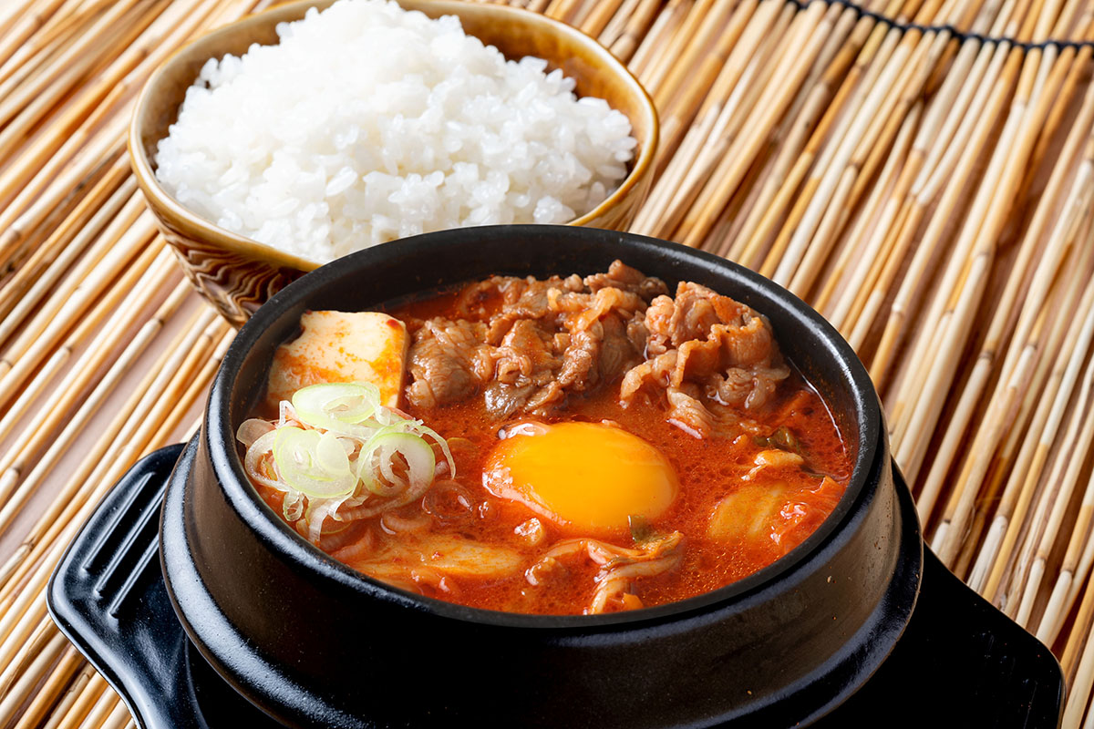 韓国カルビ丼とスンドゥブ 洞山 牛カルビスンドゥブ～ごはん付き～