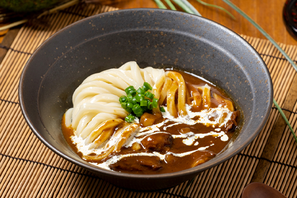 山下本気うどん 牛すじ冷あつカレーうどん Cold ＆ Hot Beef Tendon Curry Udon