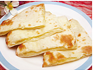 サンティ チーズナン