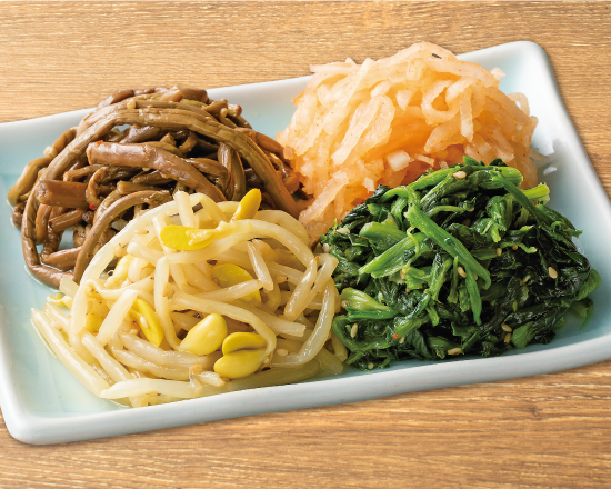 安楽亭 ナムル盛り合わせ