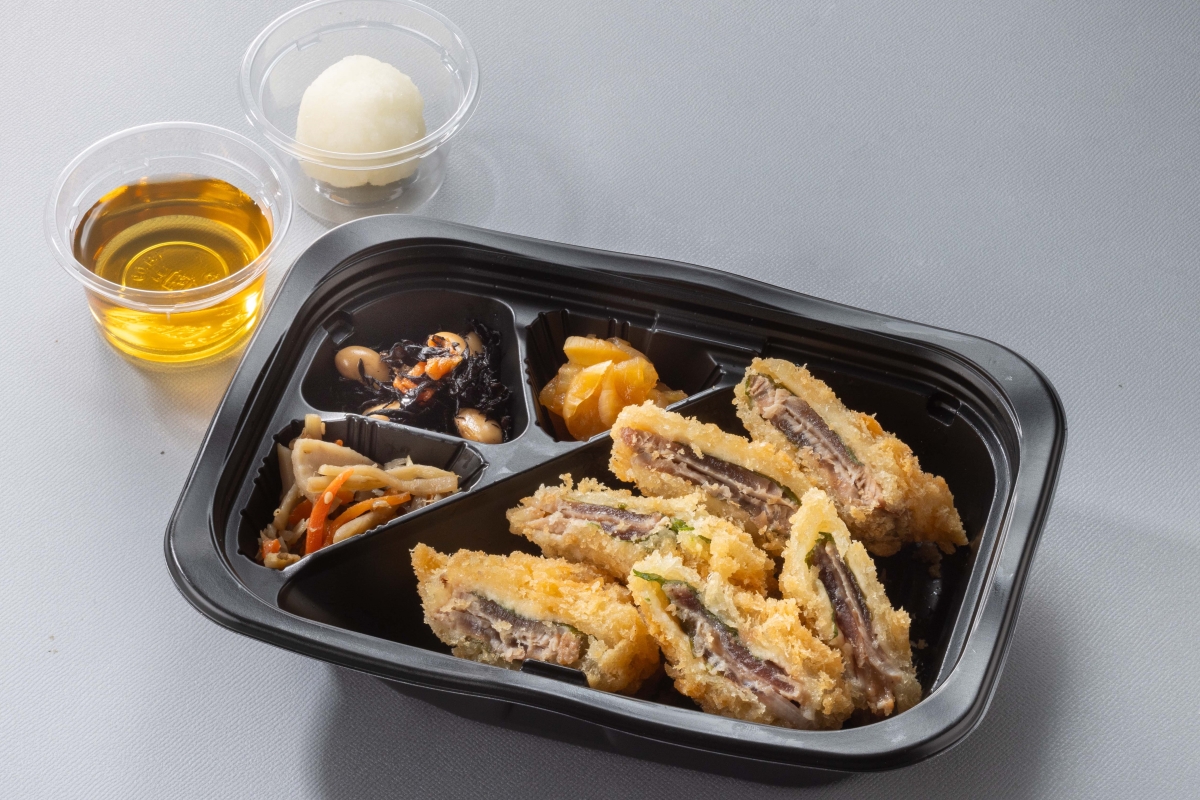 大戸屋 鰹の梅はさみ揚げ単品