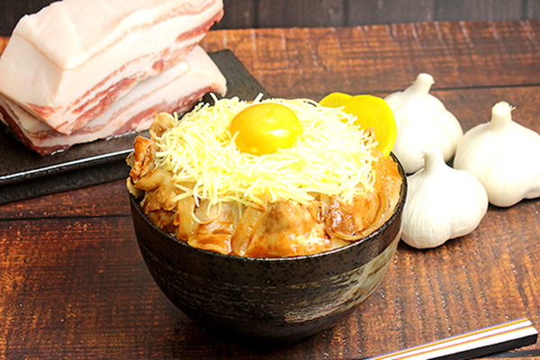 【チーズ】スタミナニンニク豚丼
