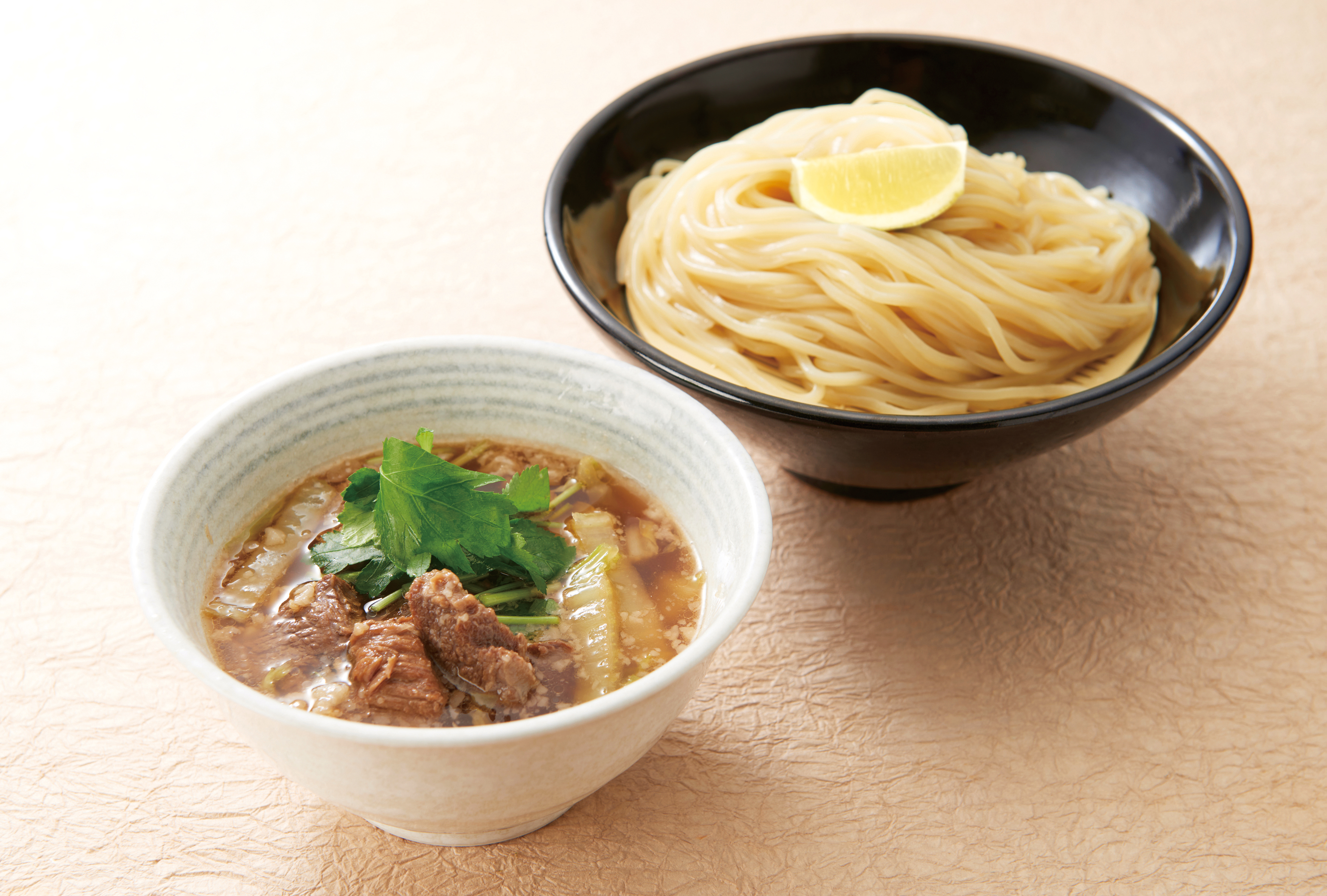 うどん食堂太鼓亭 肉つけ黄そば(並)