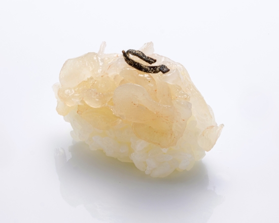 板前寿司 富山産白えび昆布〆White Shrimp Seasoned with Kelp