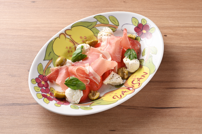Italian Kitchen VANSAN カプレーゼ リコッタ