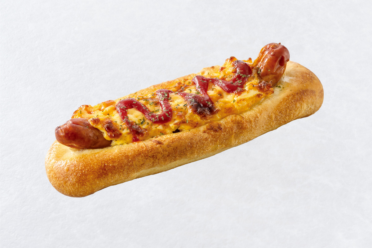 サンマルクカフェ ふわとろタマゴ＆焦がしマヨのやみつきドッグ