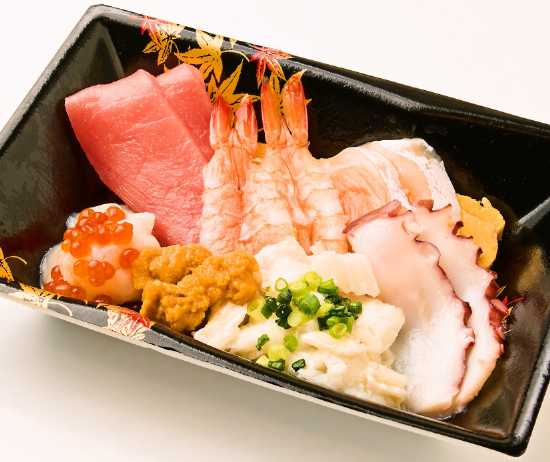 魚丼 刺身盛り 花-はな-