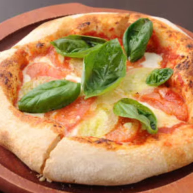 トラットリア シェ ラパン マルゲリータ(約2人前)