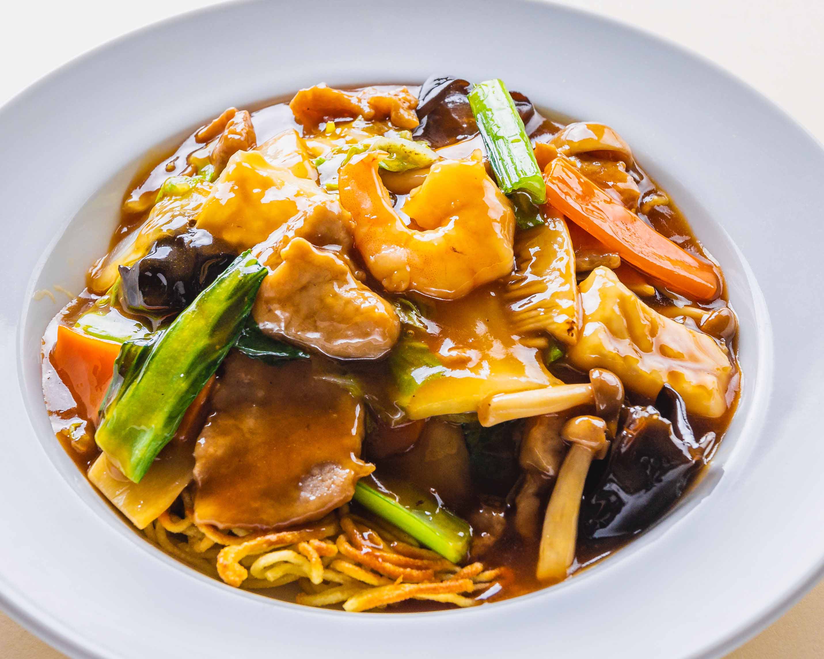 西安餃子 五目あんかけ焼きそば