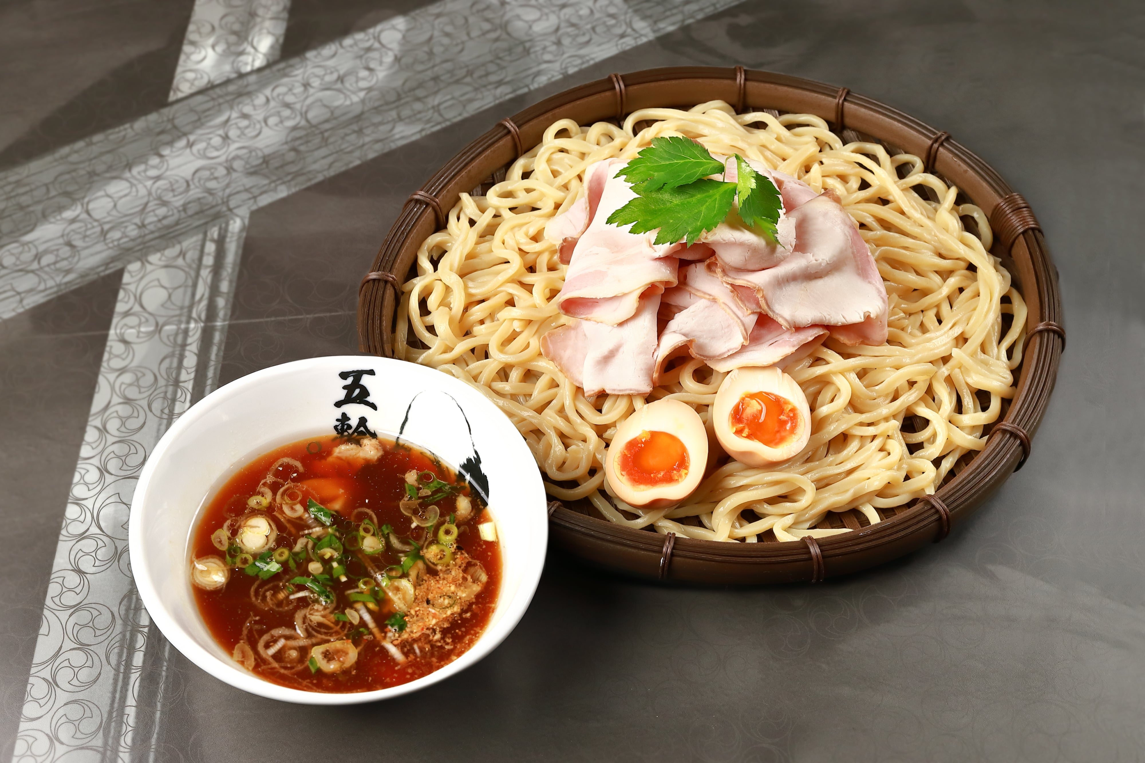 麺屋武蔵 肉増し五輪洞つけ麺