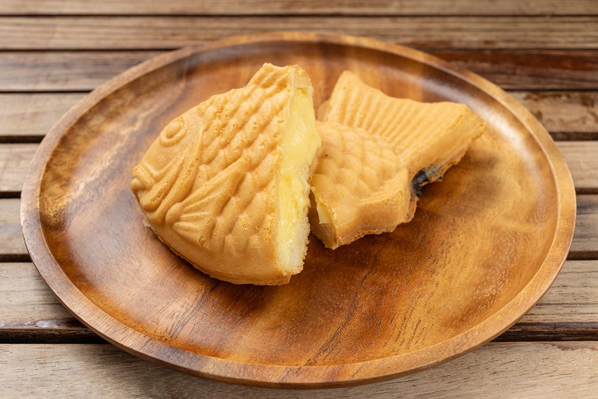 文左亭人気No.5 カスタードたい焼き