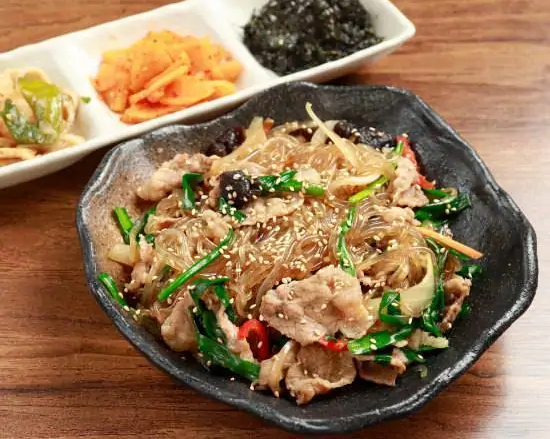 韓国料理 ホンデポチャ チャプチェ