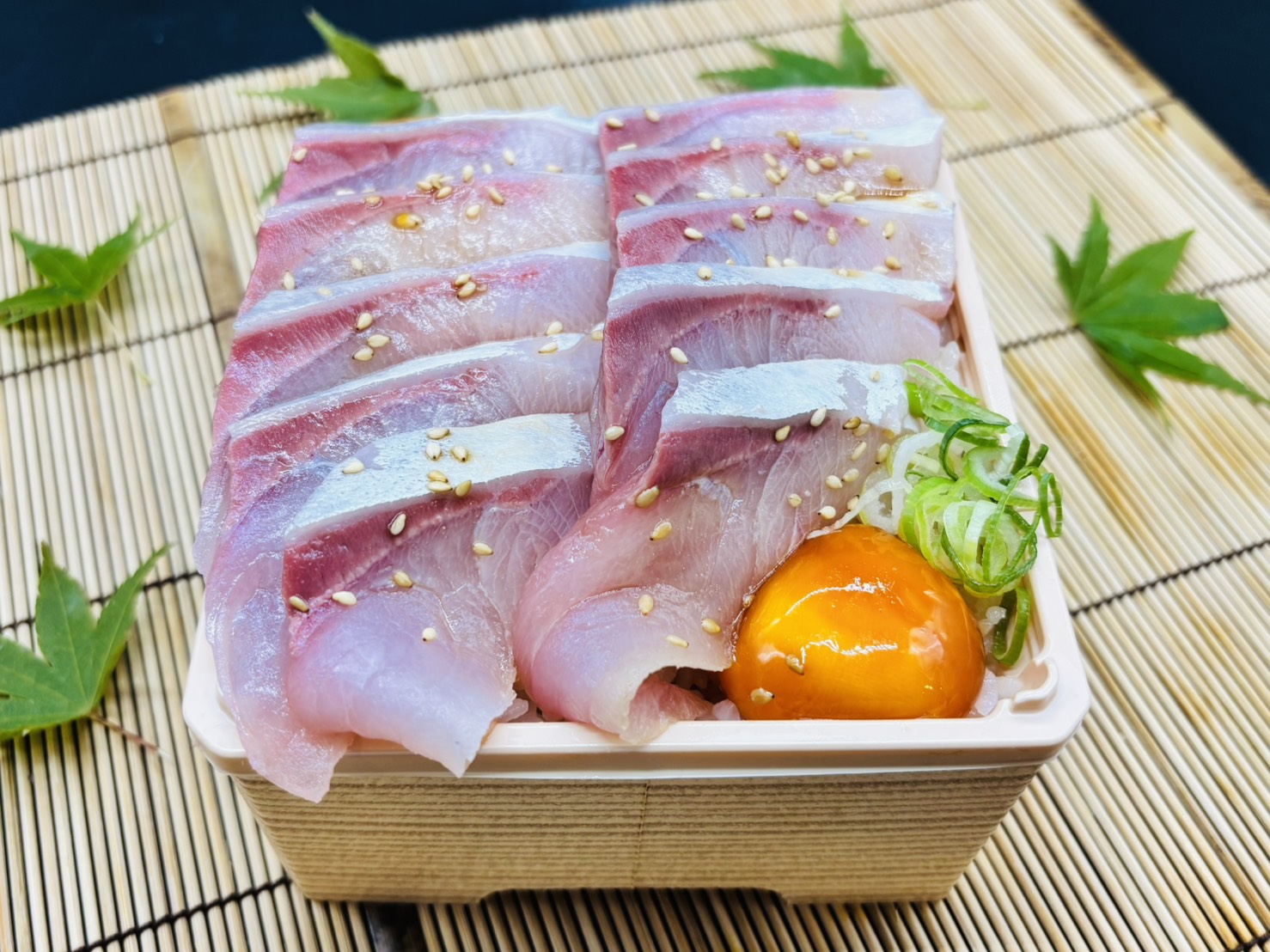 がんこ ハマチの熟成漬け丼(ネタ倍盛り)Aged marinated yellowtail rice bowl (double toppings)