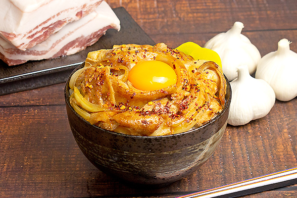 【スパイシー】スタミナニンニク豚丼