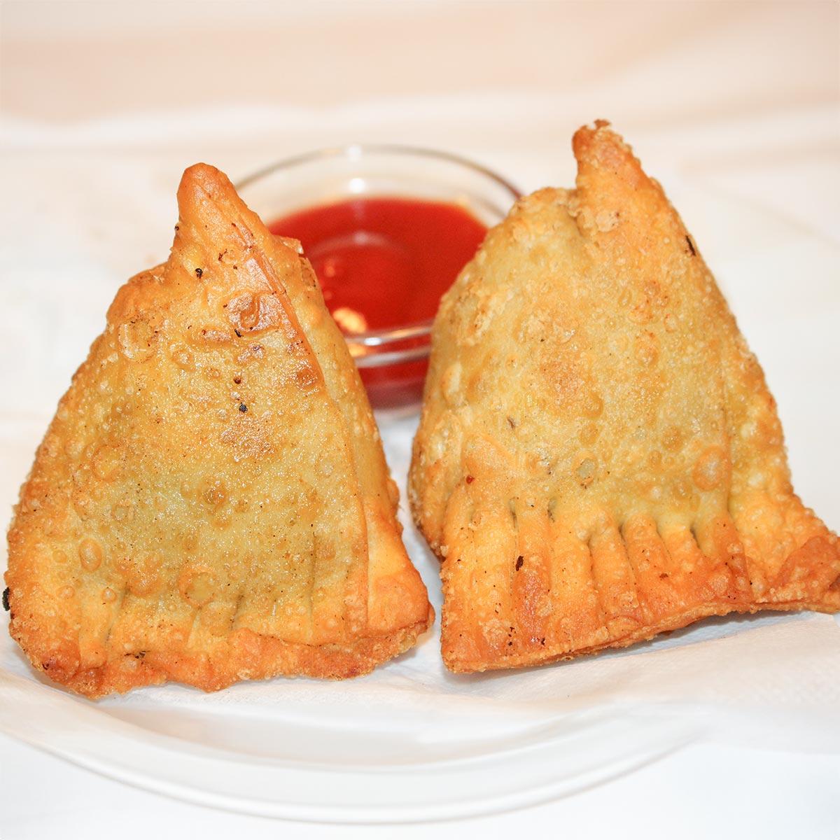 インド料理 ラム 35. サモサ / Samosa