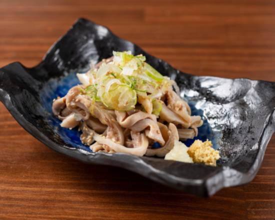 もつ焼きばん人気No.5 【ばん定番料理】ガツ刺し