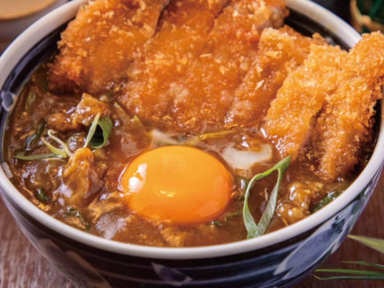 小雀弥 -こがらや- カツカレー丼 ※赤玉別容器