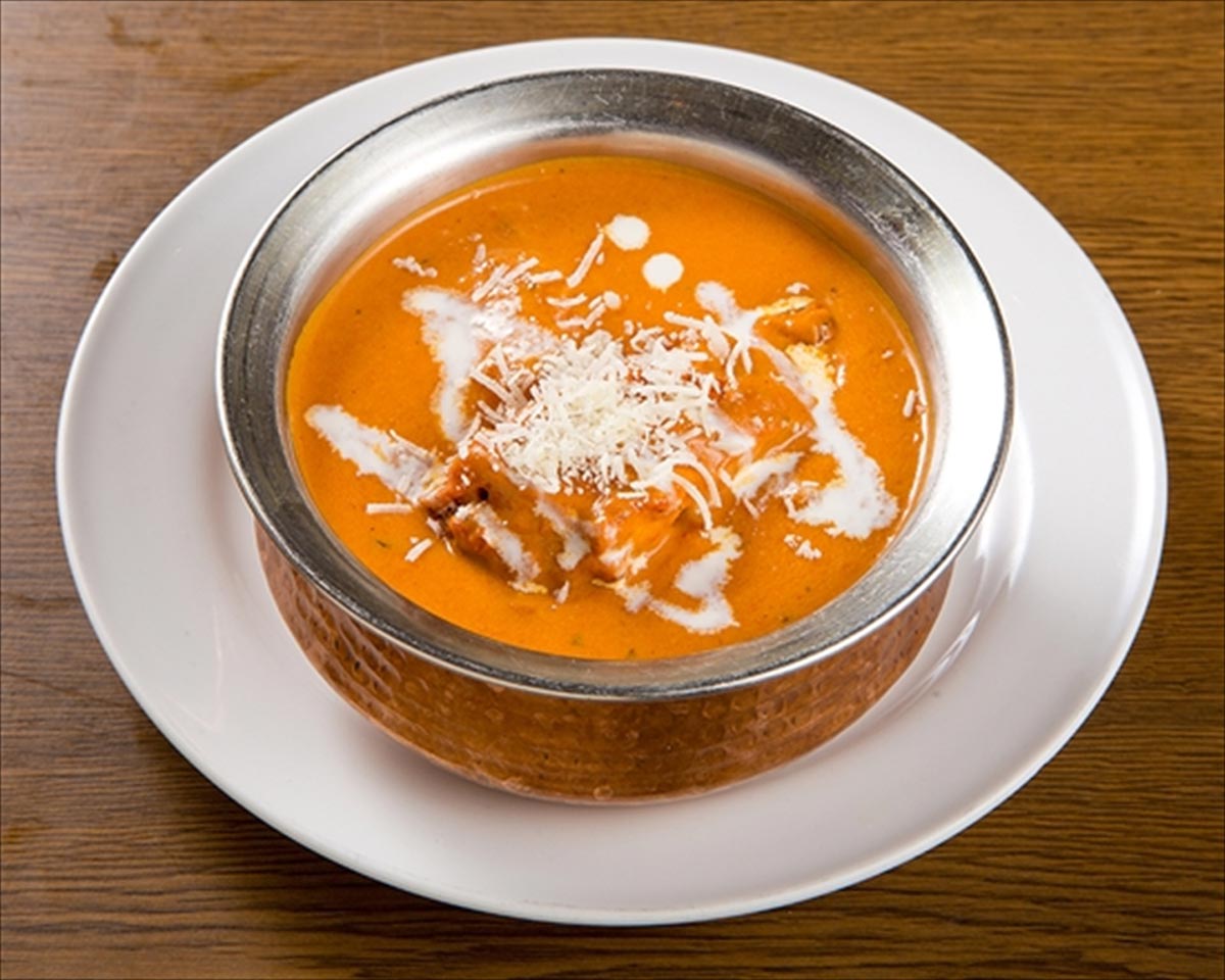 アジアンダイニングバー SAPANA(サパナ) 【単品】バターチキンカレー ～チーズトッピング～