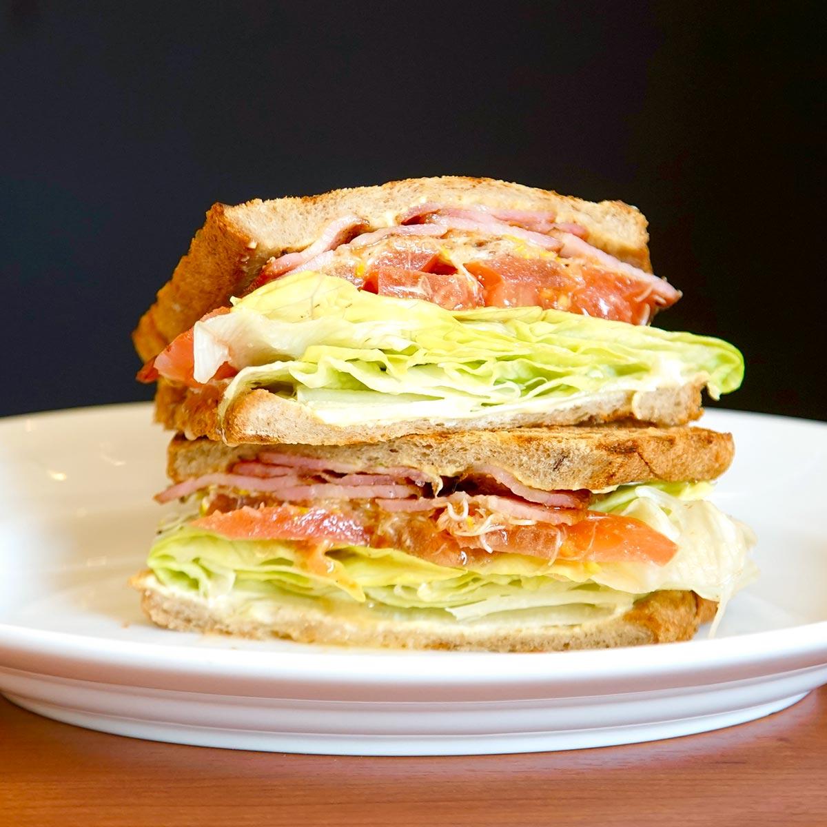 ゴールデンブラウン BLTサンド BLT Sandwich