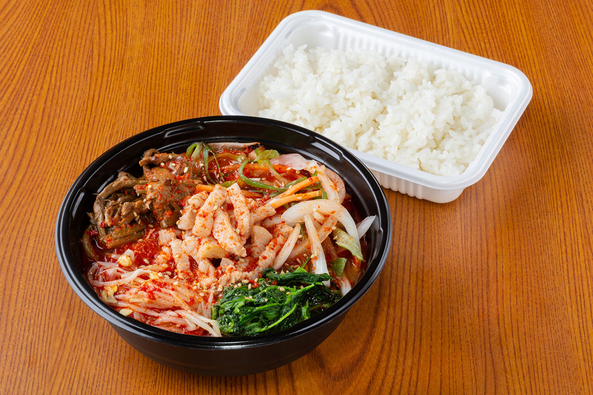 豚大門市場 ユッケジャンクッパ弁当