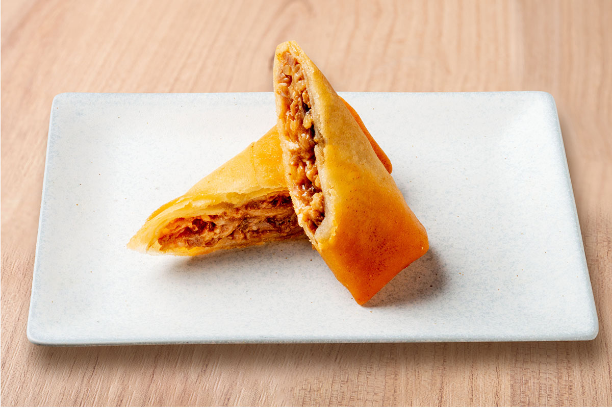 宅配とんかつ かさねや 肉春巻き