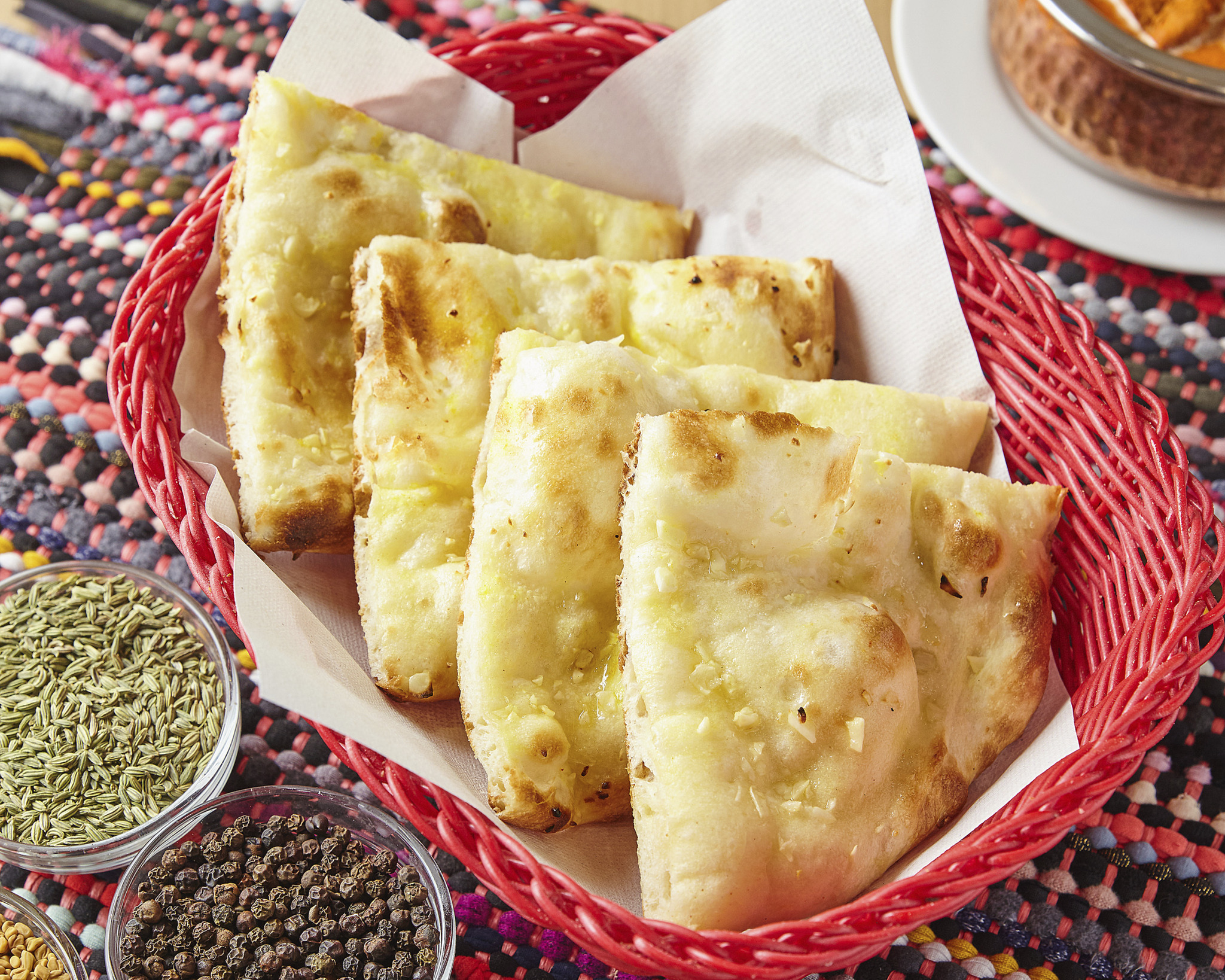 ニルワナム Garlic Naan ガーリックナン