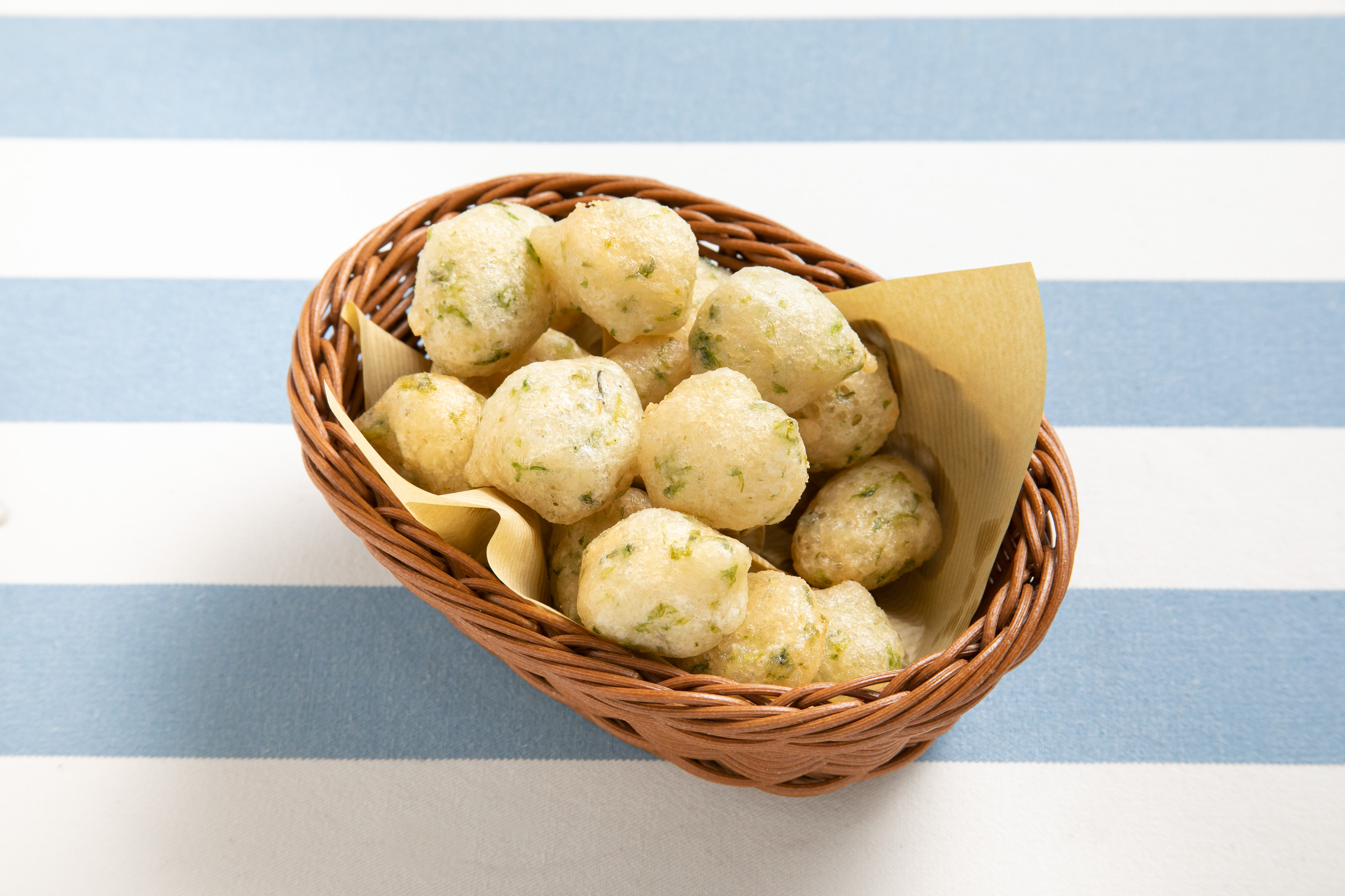 ピッツェリア マルデナポリ 本日のゼッポリーネ