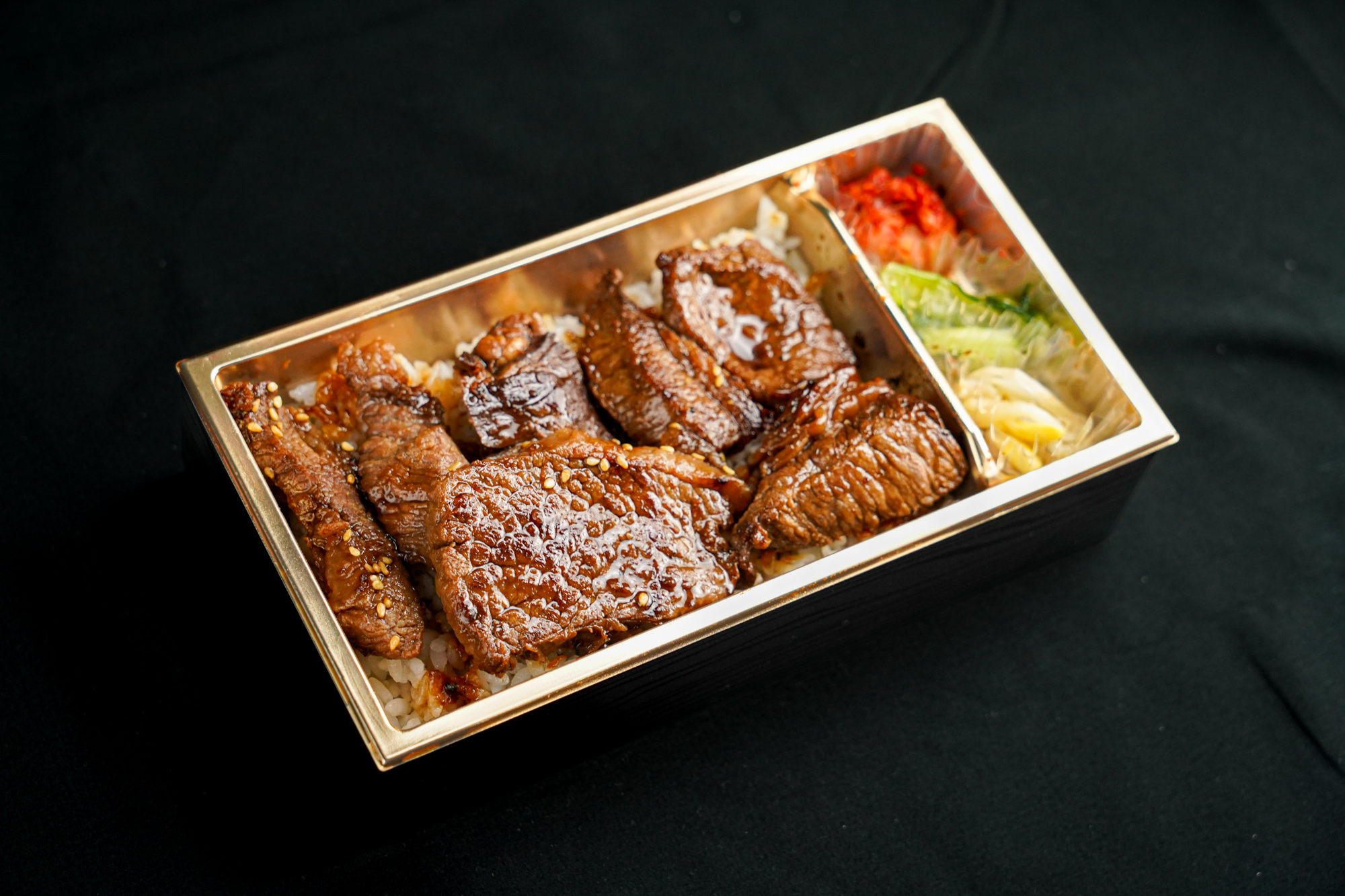 焼肉万里 カルビハラミ弁当