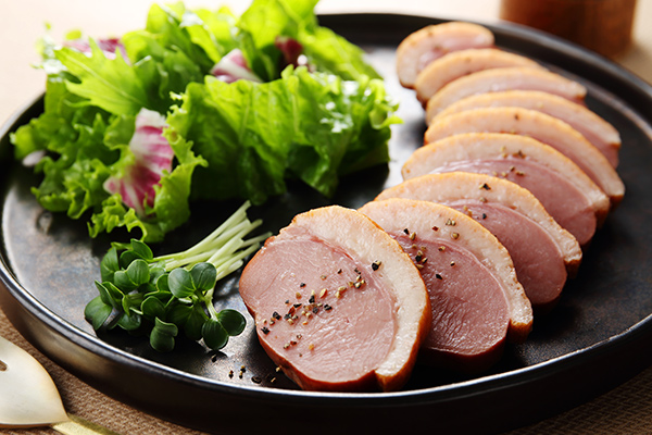 黒毛和牛ハンバーグ専門店 福よし 紅茶鴨スモーク