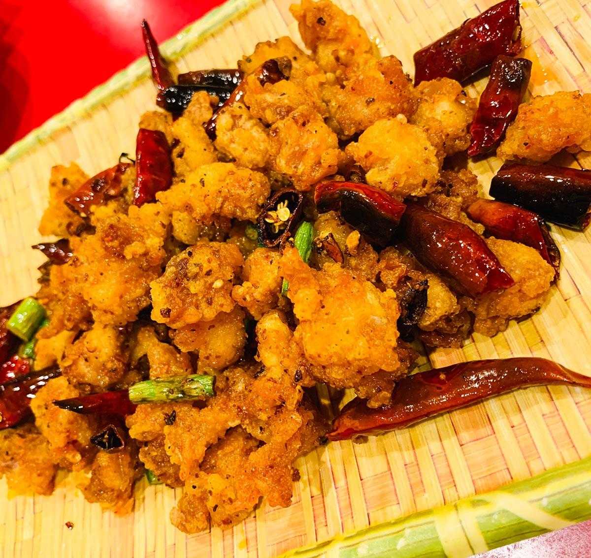 永利 揚げナンコツの四川風炒め