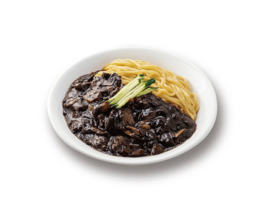クリスピーチキンアンドトマト チャジャン麺 Black Bean Noodles