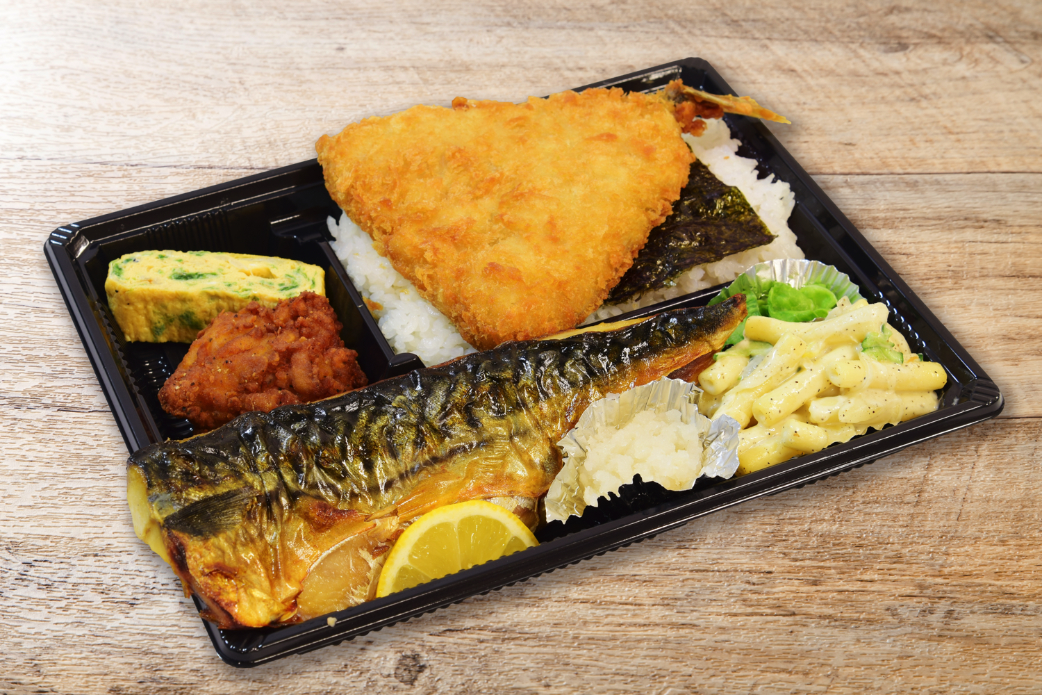 磯丸水産 鯖塩焼きアジフライ弁当