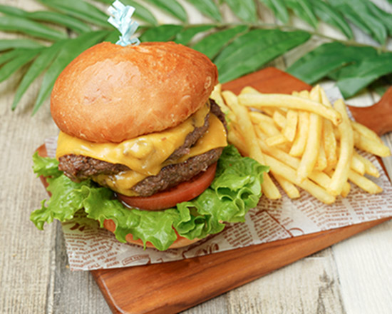 モアナキッチンカフェ Wチーズバーガー
