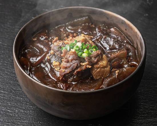 極太麻婆春雨 【黒醤】牛すじ極太春雨