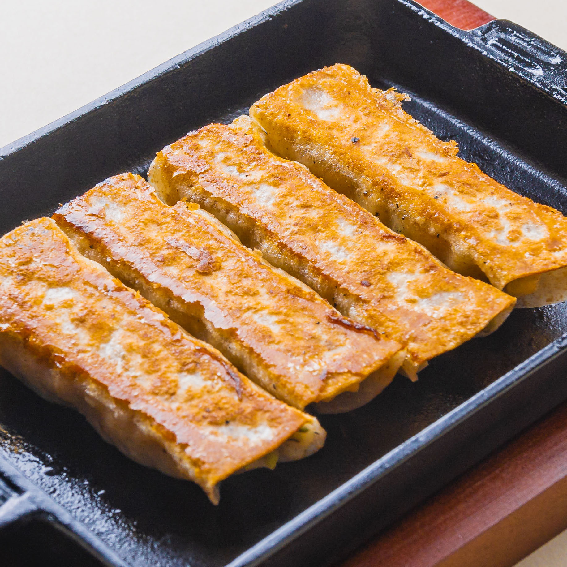 西安餃子 手包み棒餃子プレーン シングル<4本>