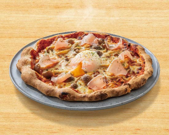 ガスト きのこと炙り生ハムのピザ