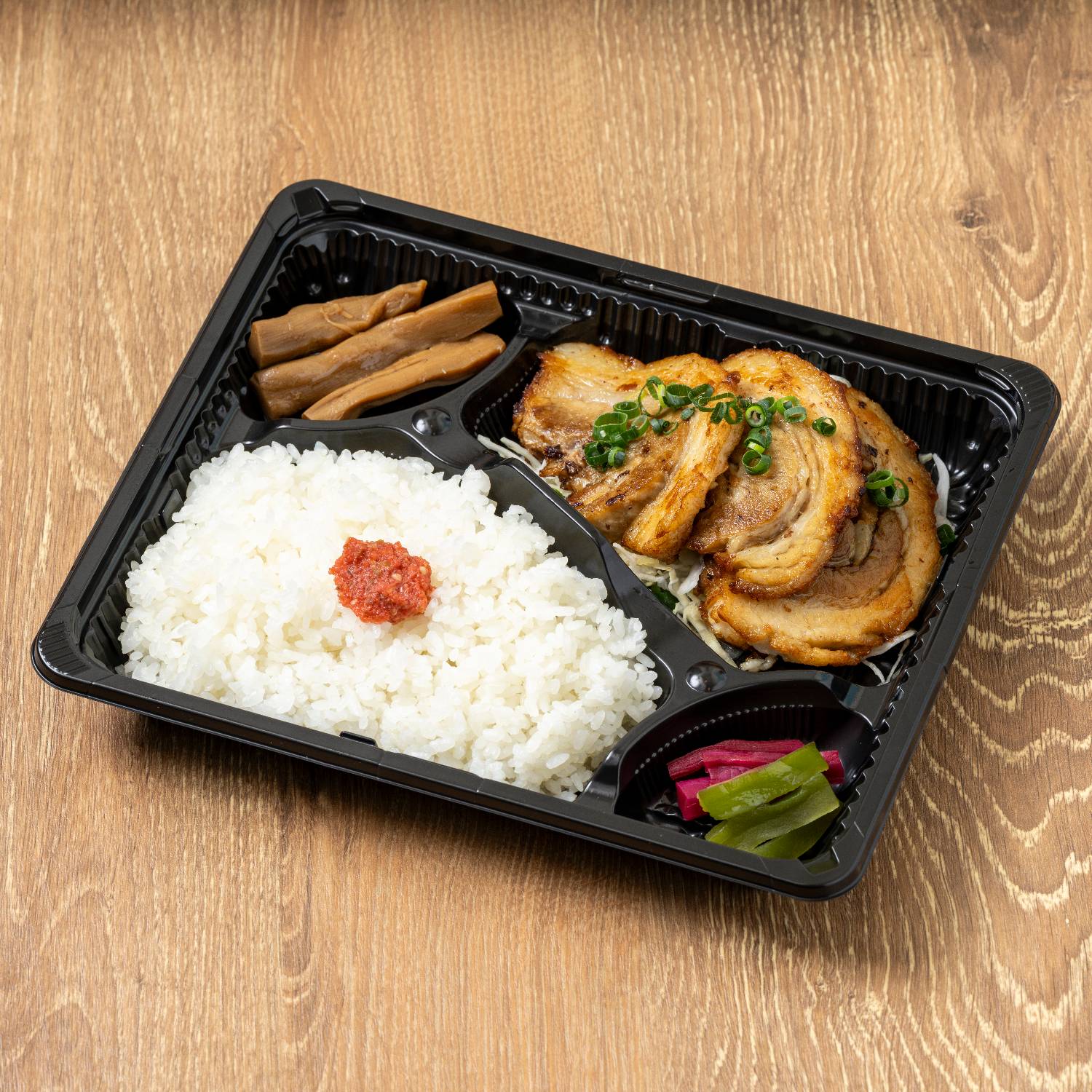 肉汁餃子のダンダダン 自家製炙りチャーシュー弁当