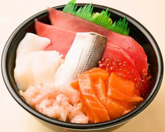 魚丼 海の恵丼(1)