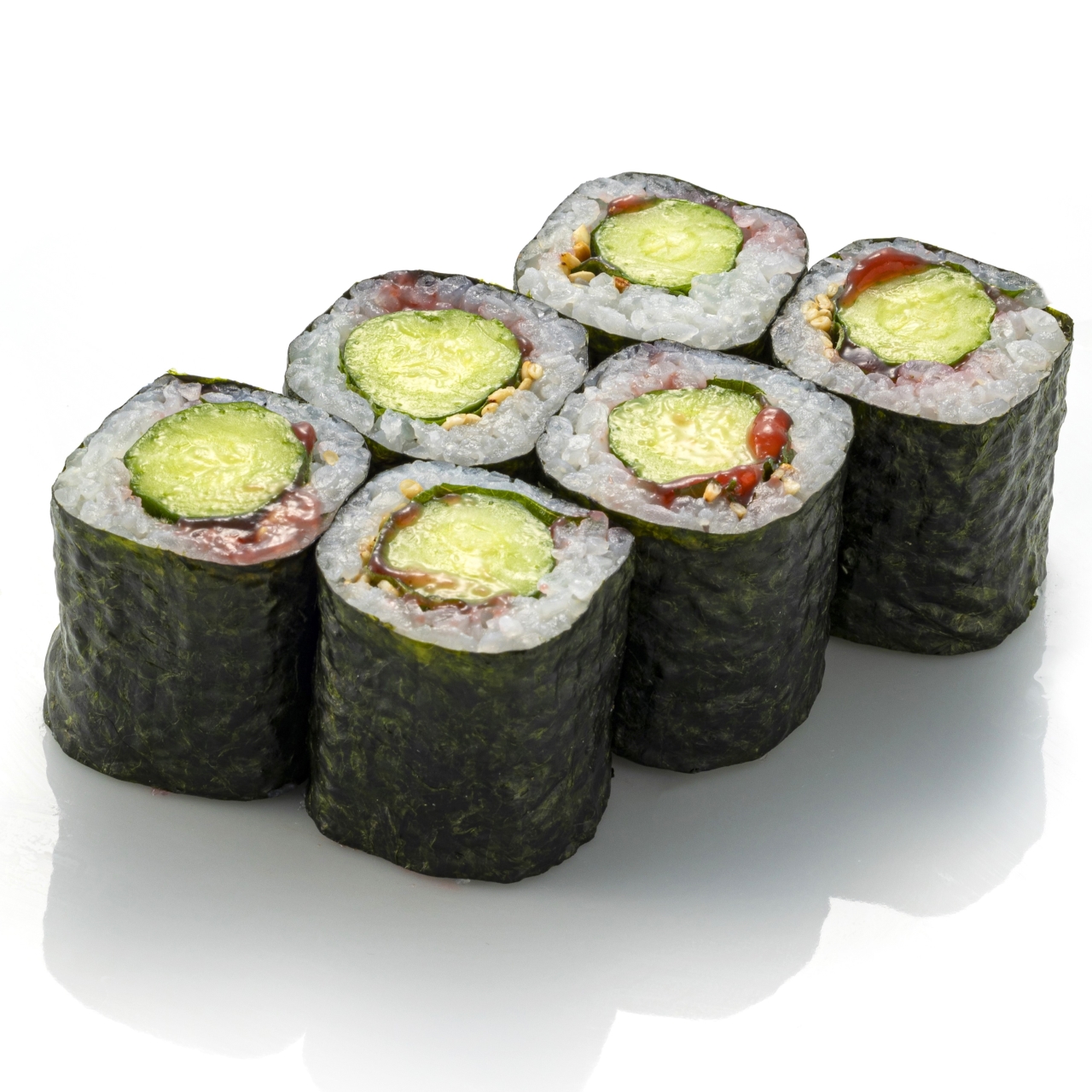 板前寿司 梅きゅう巻き(1本)Plum And Cucumber (1 roll)