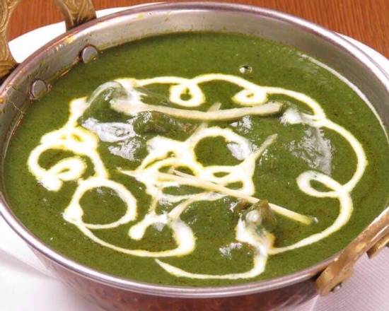 ほうれん草チキンカレーSPANICH CHICKEN CURRY