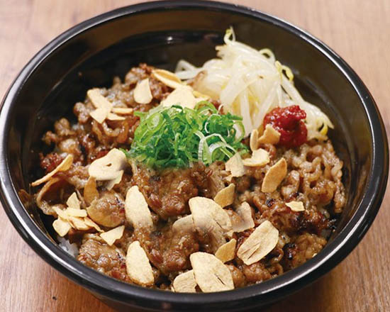 ビビンバ・カルビ丼・スンドゥブ専門店 グンチャン F-1104】にんにくスタミナ牛カルビ丼Garlic Flavored Short Rib Beef Bowl