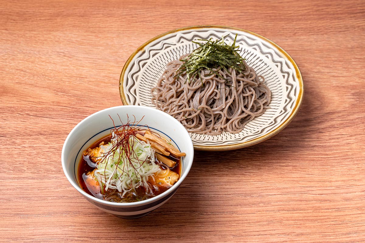 つけ蕎麦安土 鶏つけ蕎麦 Chicken Dipping Soba